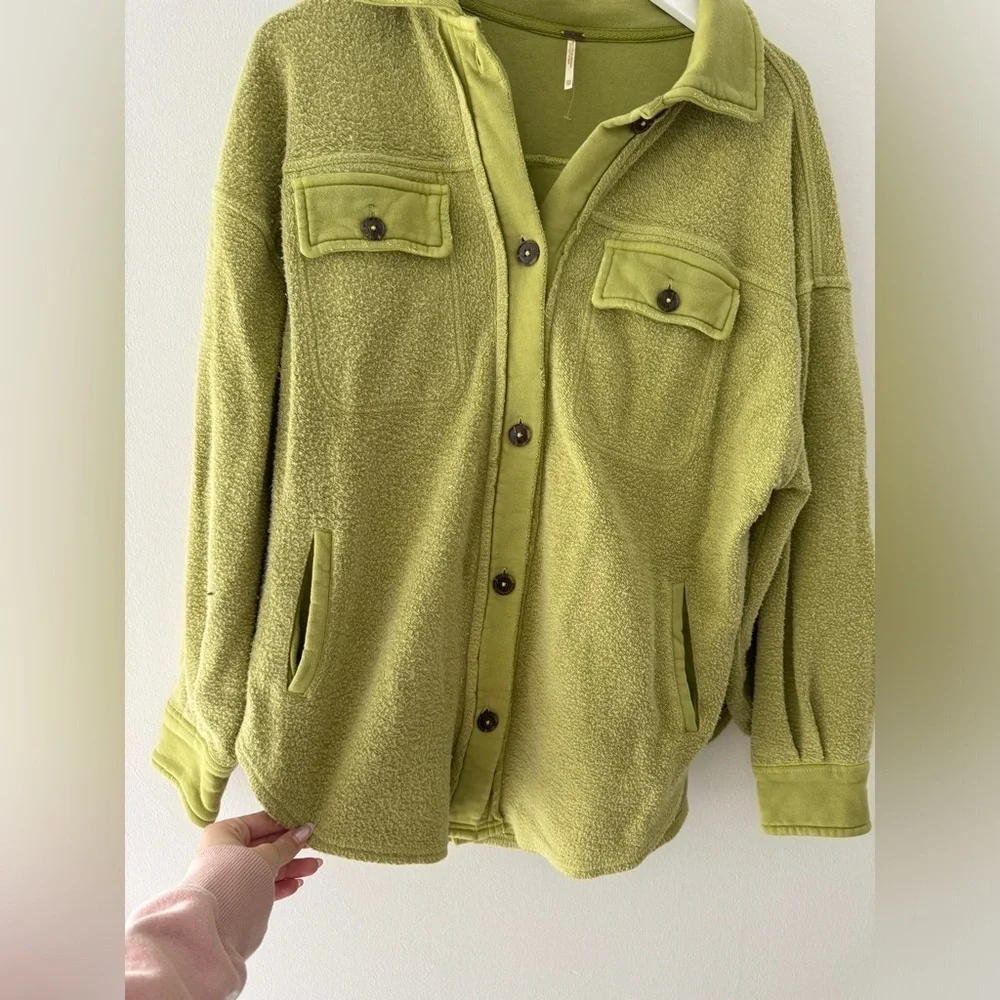 FREE PEOPLE Ruby Shacket in Light Green XS